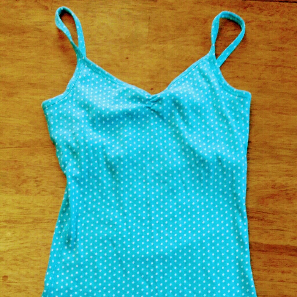 🌺 5/$15 Light Blue Camisole w/ Polka Dots